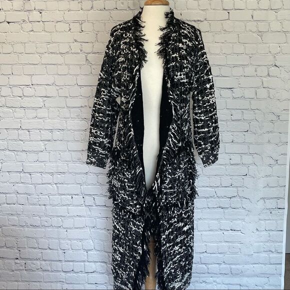 Foxiedox Duster  - Picture 2 of 9